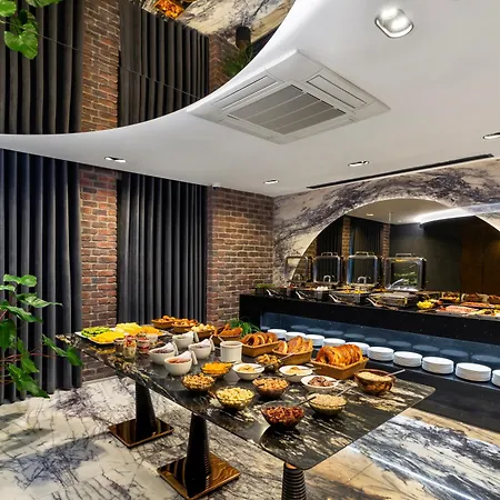Nex & Hotel Istambul