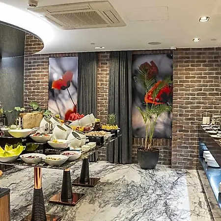 Nex & 4* Istanbul