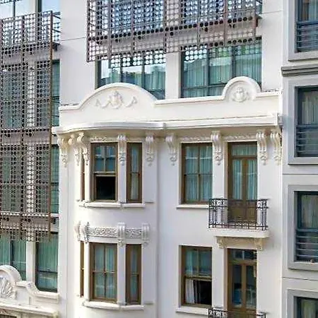 Nex & 4* Istanbul